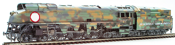 Micro Metakit 98205H - German Streamlined Camoflaged BR 05 Express Loco with Armor Plating